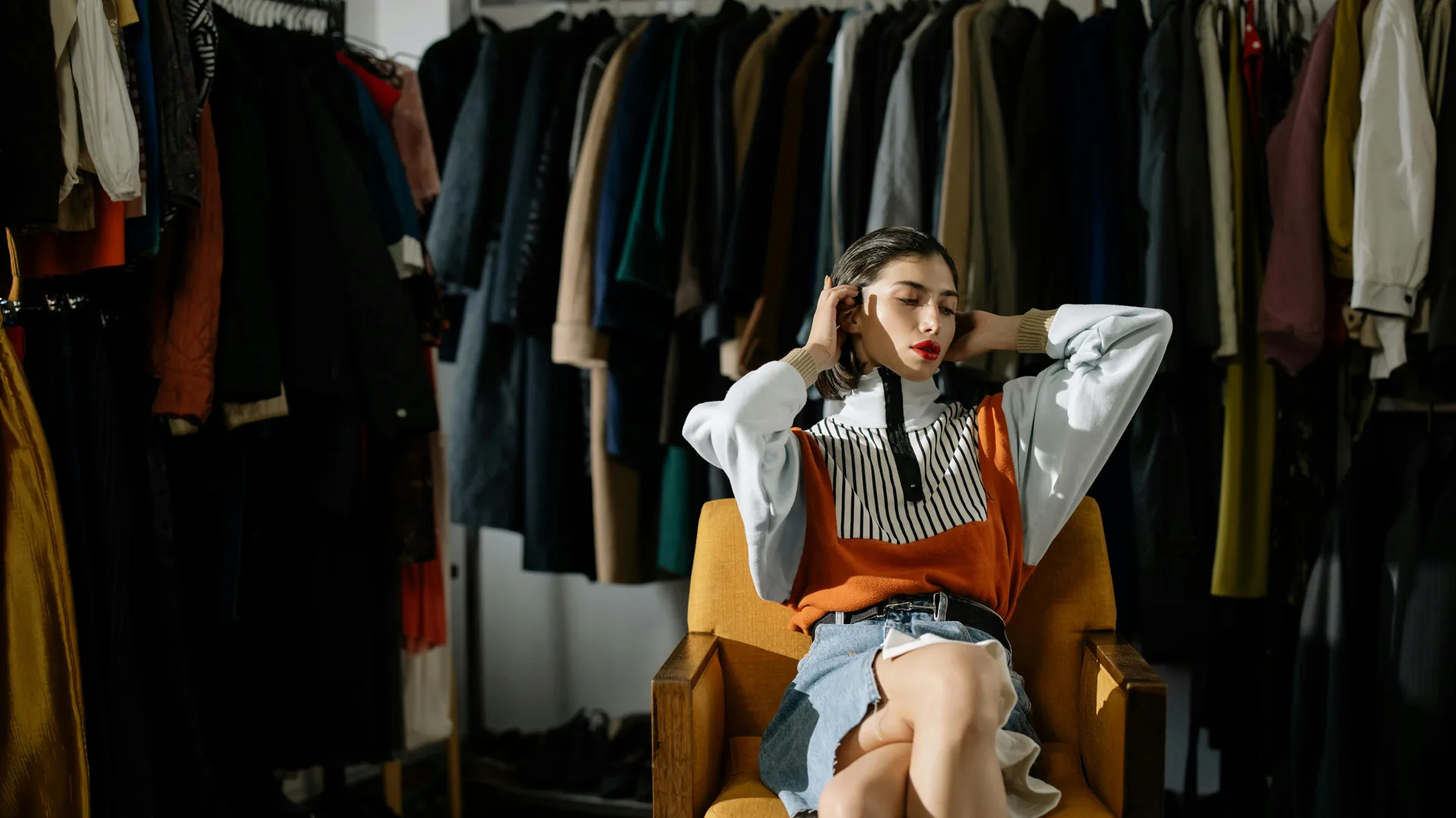 How Mid-Market Brands Use AI Models to Launch SKUs Before Samples Arrive