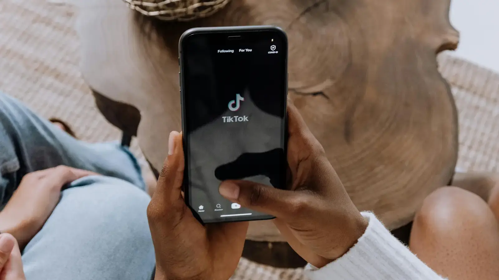 Measuring the Social ROI of Virtual Try-On (VTON)