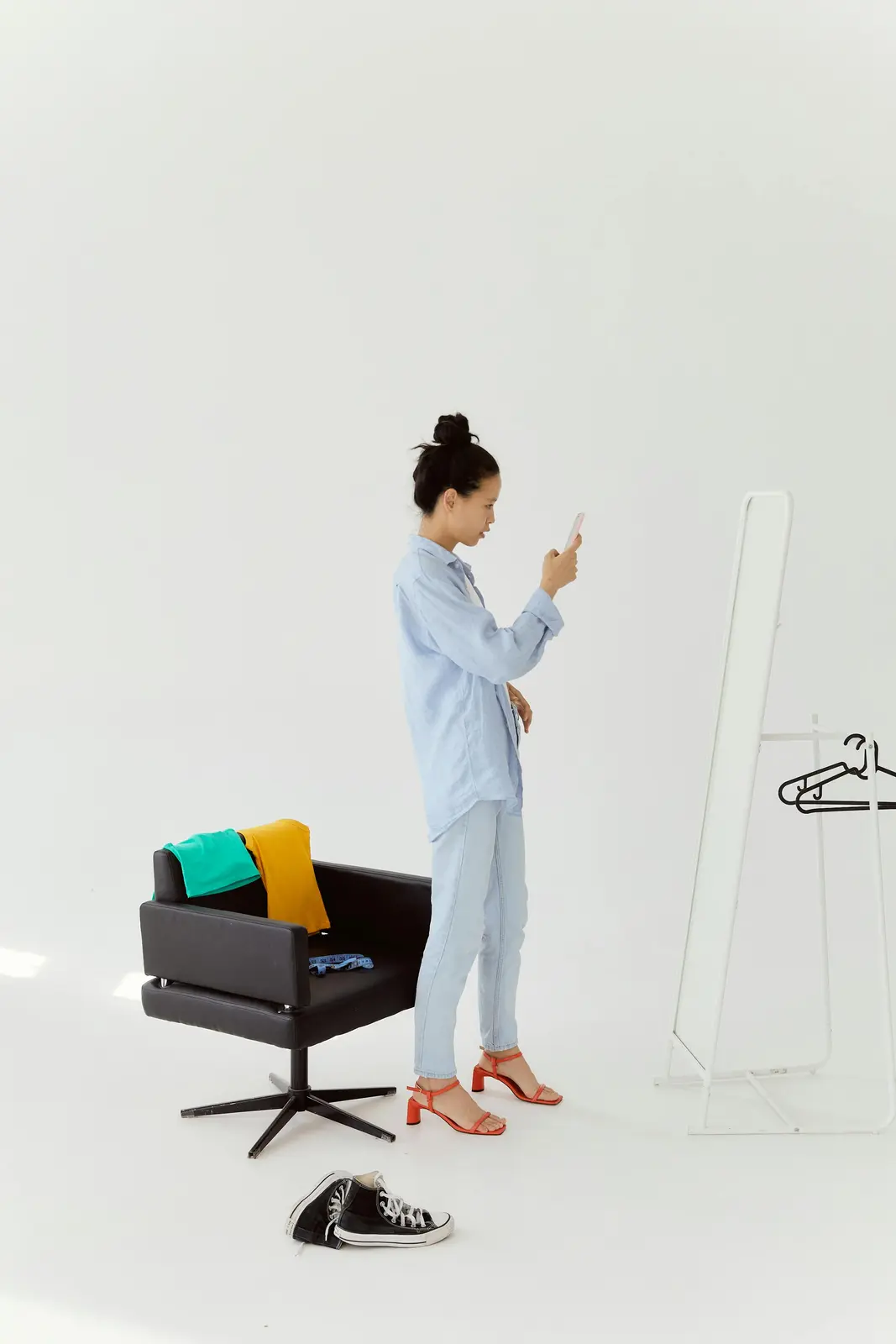 Selfie try-on shared on social story